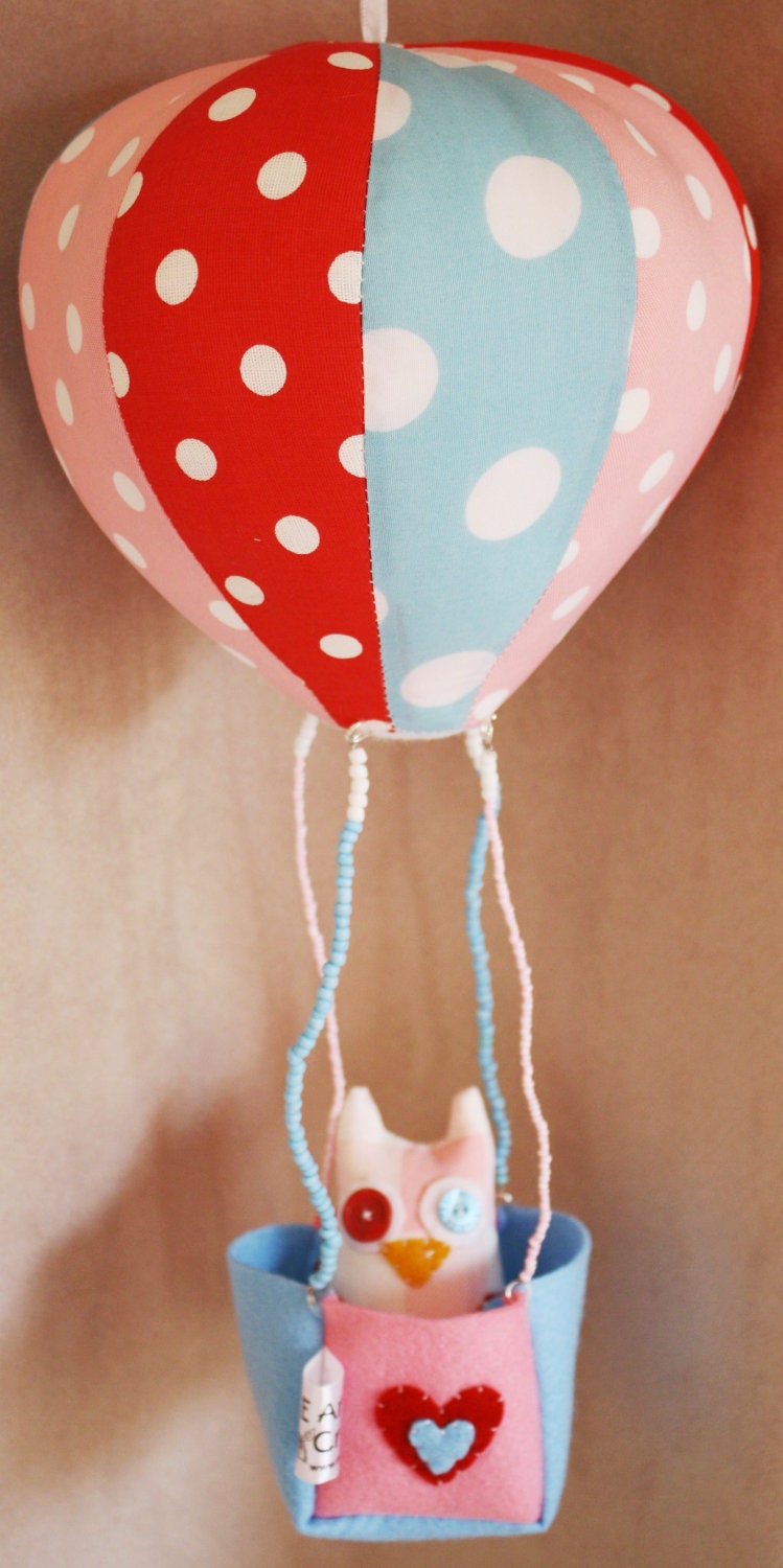 BOObeloobie Hot Air Balloon in Red, pink and blue with cloud and ribbon detail with Orli the Owl in the Basket