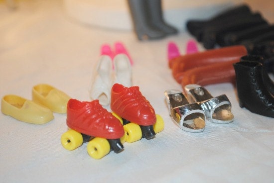Batch of Vintage Barbie Shoes and Boots