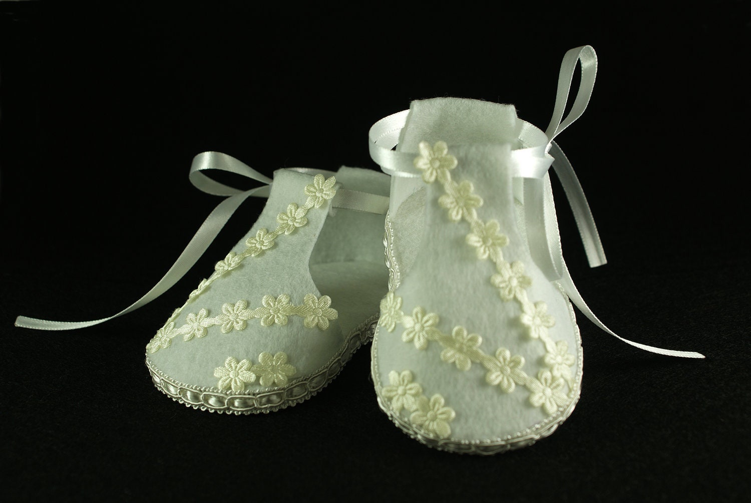Angel like Baby Girl Shoe