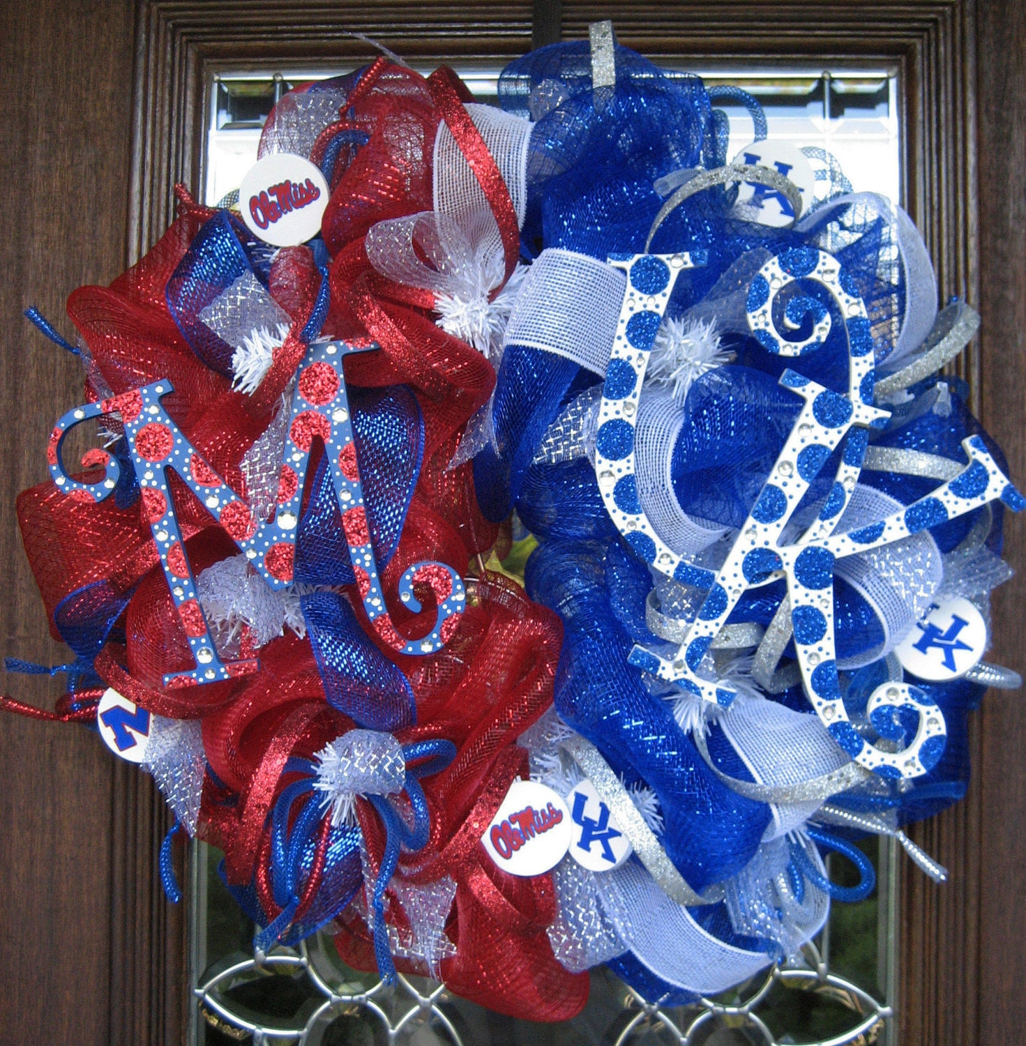 Deco Mesh OLE MISS/UK House Divided Wreath