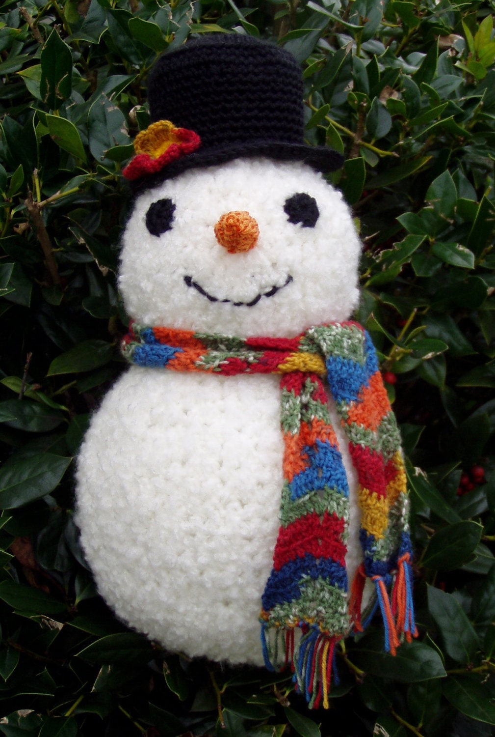 Snowy Frostman (Crochet Pattern). Detailed instructions for crocheting this foot-high plushy snowman. INSTANT DOWNLOAD