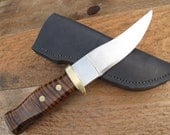 Very Fine Custom Handmade Knife 5 5/8 inch D2 Tool Steel Blade and Tiger Stripe Maple Handle