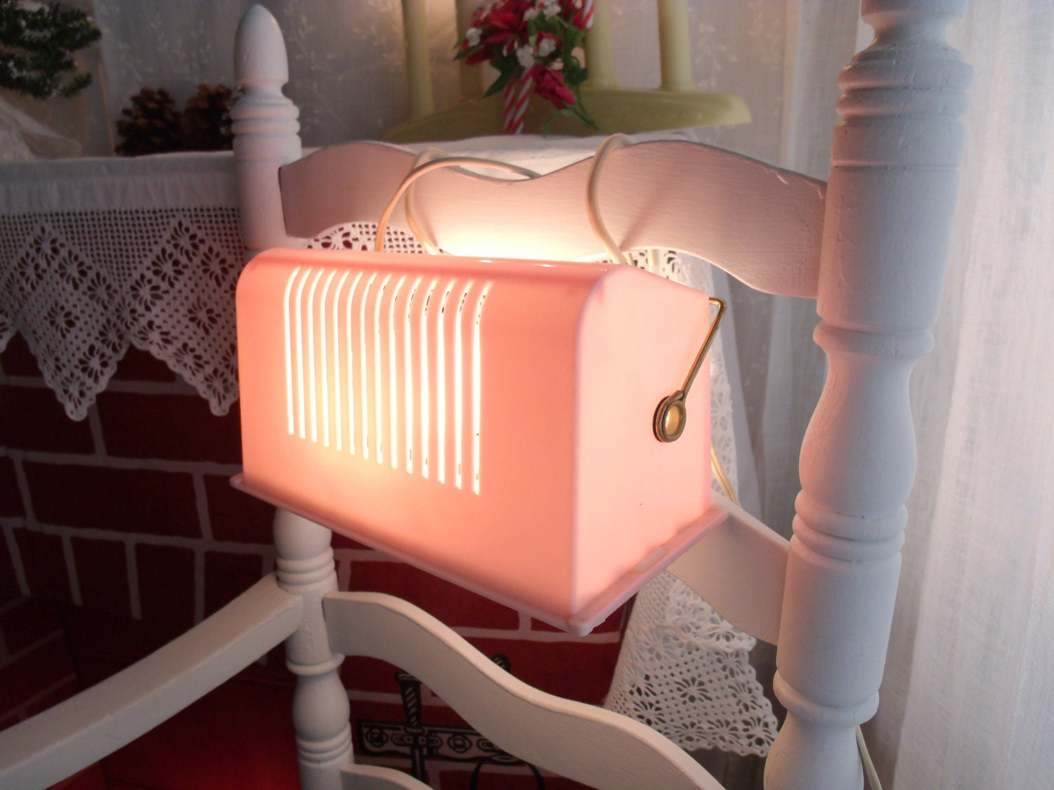 Vintage Pink Bed Lamp Plastic Adjustable Metal Arms Filter Cottage Chic Shabby Decor - SweetRepeatVintage
