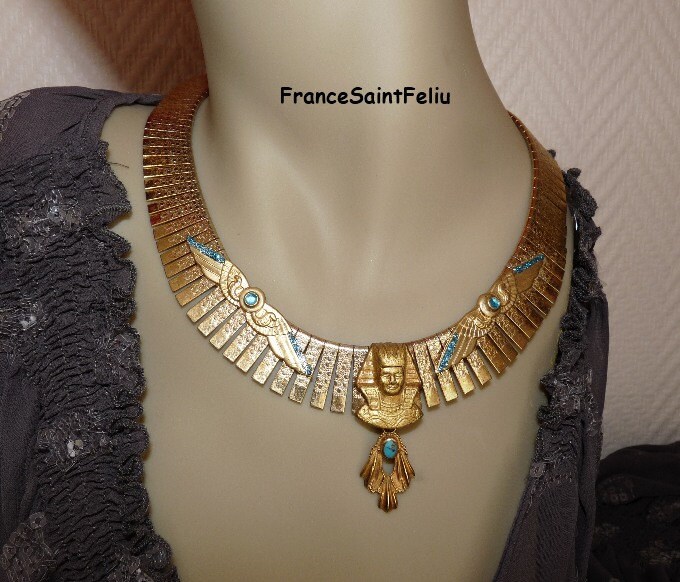 Gold Egyptian Necklace