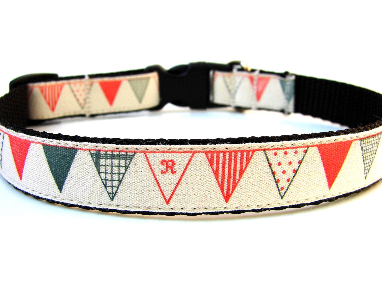 Unique Dog Collar Bunting Flags