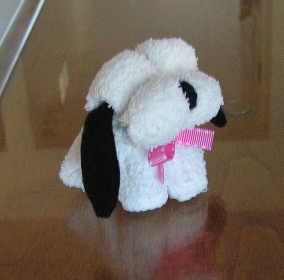 Items similar to Washcloth dog on Etsy