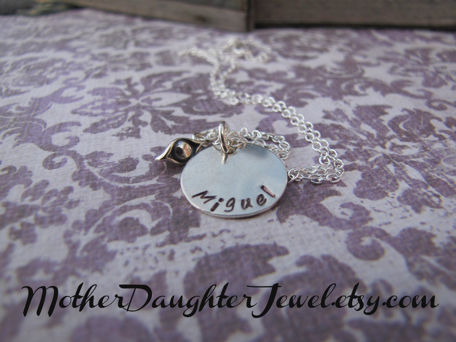 Personalized Jewelry - Hand Stamped Mommy Necklace - Pea in a Pod