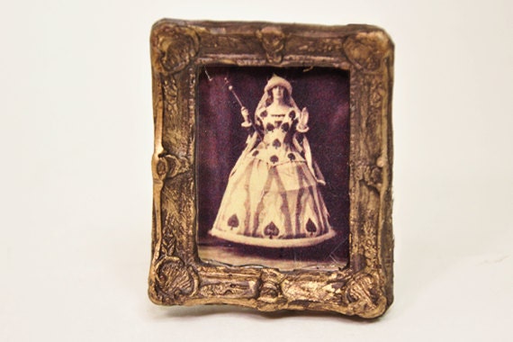Queen of Spades Photo 1-inch scale Dollhouse Miniature