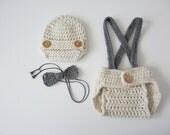 Crochet Newborn Baby Boy Photo Prop Set Cream Newsboy Hat Diaper Cover Grey Suspenders Bow Tie