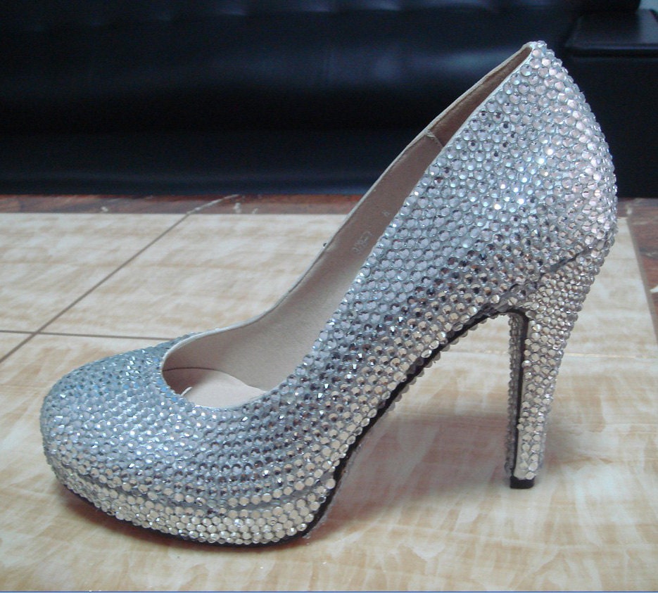 Shinning crystal shoes for Wedding or party clear  rhinestones, other colors available too