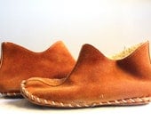70's Caramel Suede Leather Fleece Lined Moccasins