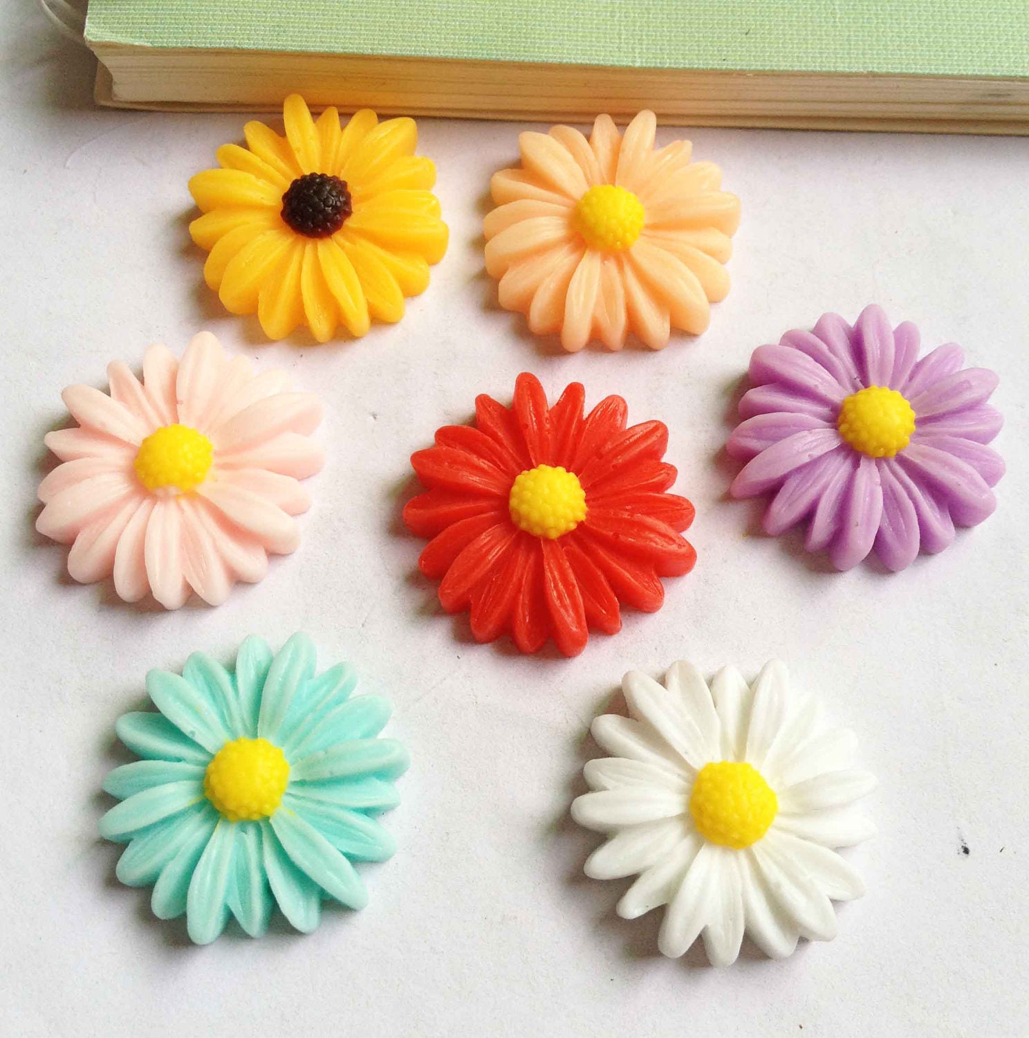 Chrysanthemum Flowers - 15pcs Mixed Colors of Beautiful Resin Flower Charms 27mm