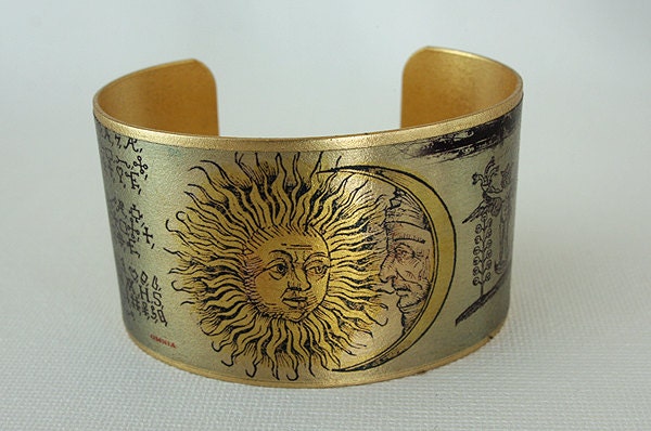 Medium size Brass Cuff with graphic - Sun and Moon - Alchemy - GypsyTearsJewelry