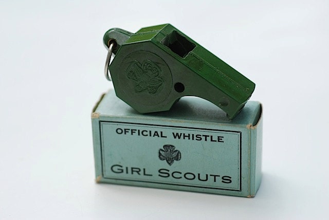 VIntage Bakelite Girl Scout Whistle, Girl Scout Collectables, Gift for Coach, Camping Gear, Girl Scout Whistle, Antique Athletic Whistle