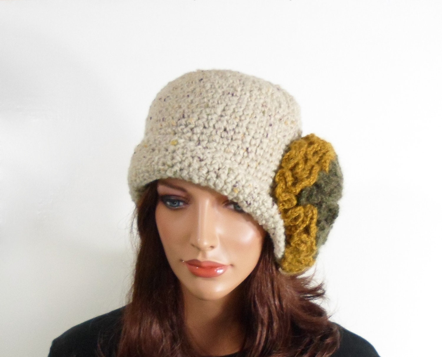 Crochet Cloche Hat with Large Flower - Beige