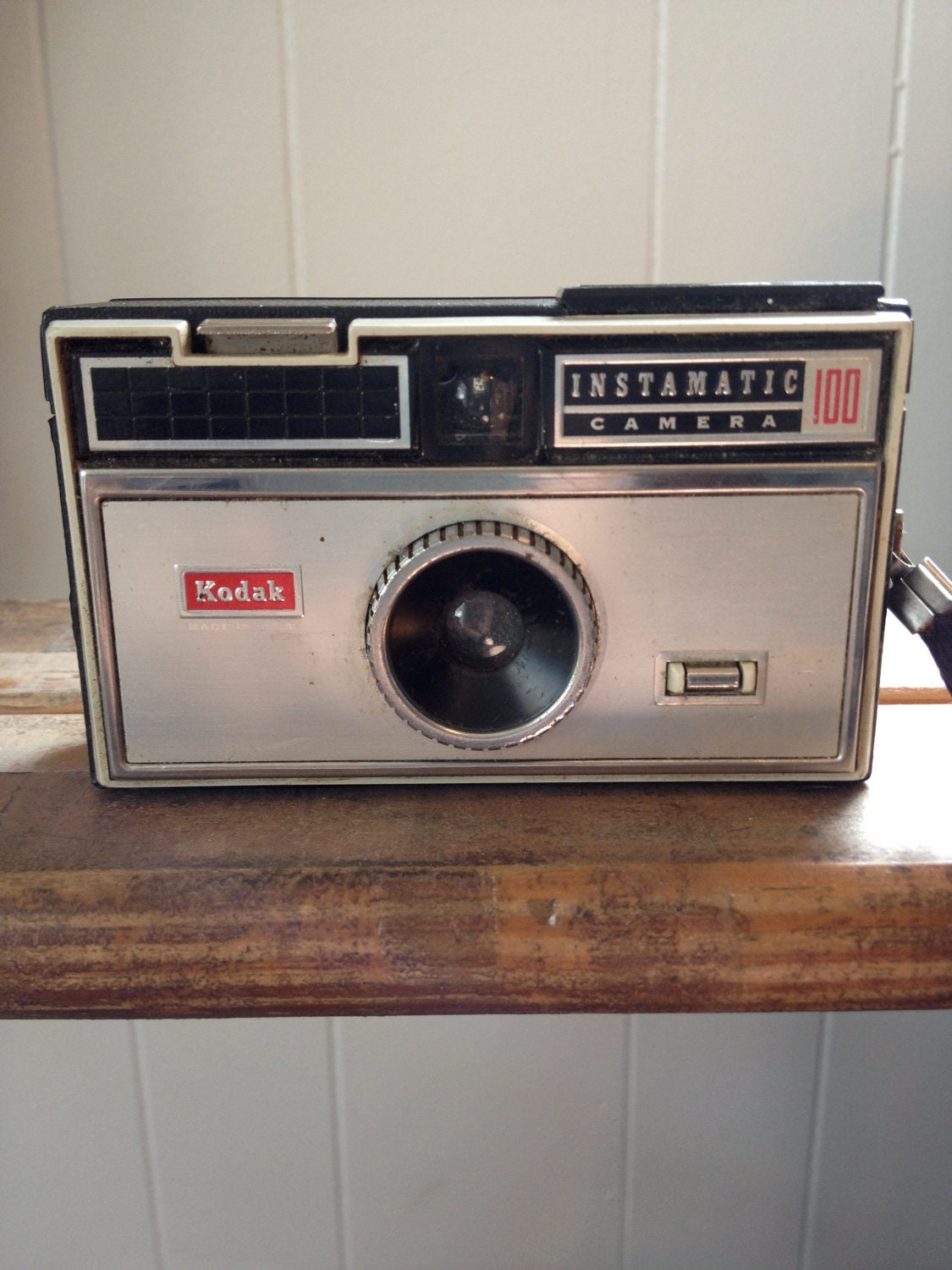 Vintage Kodak Instamatic 100 Camera