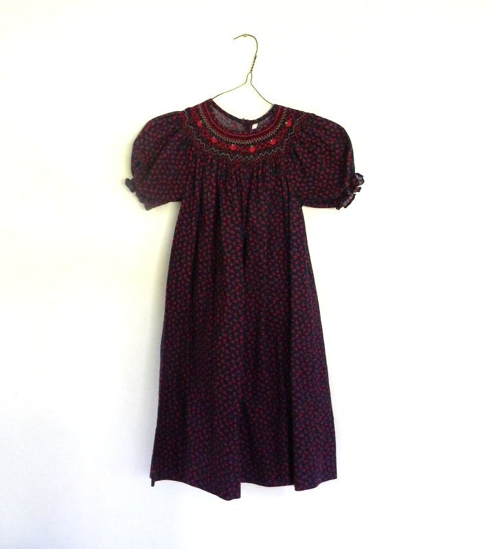 Vintage Girls Dress, Calico Smocked Dress