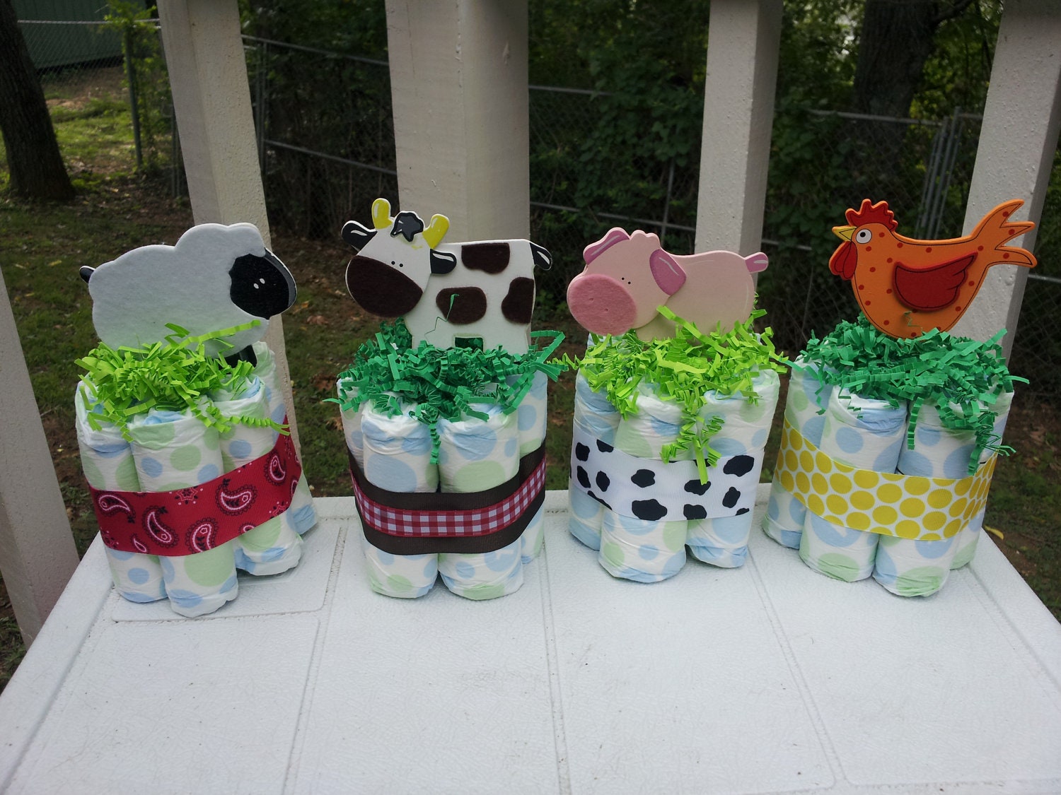 4 Farm theme mini diaper cakes, baby shower centerpiece
