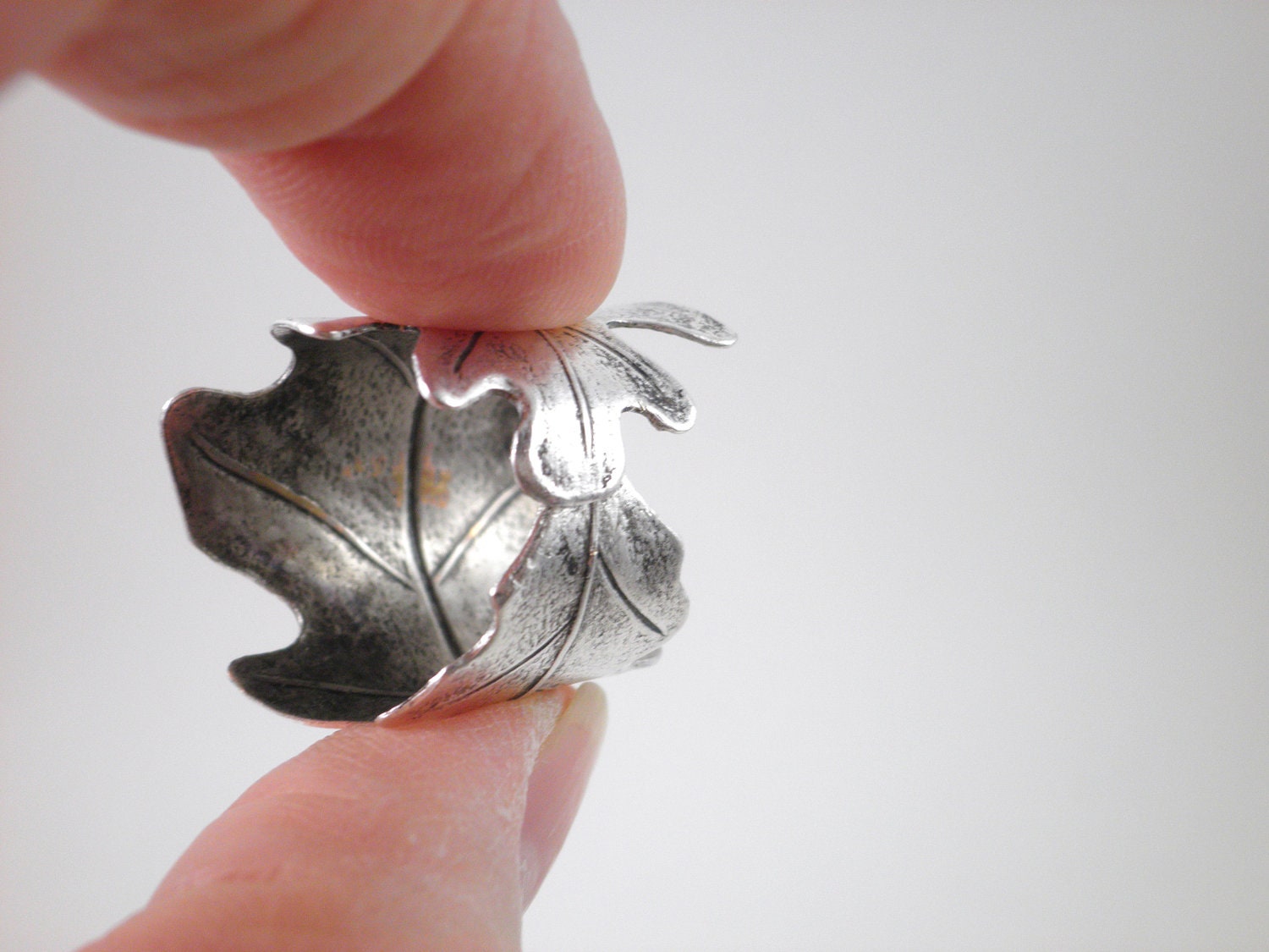 Silver Wrap Leaf Ring - GreenwayTerrace