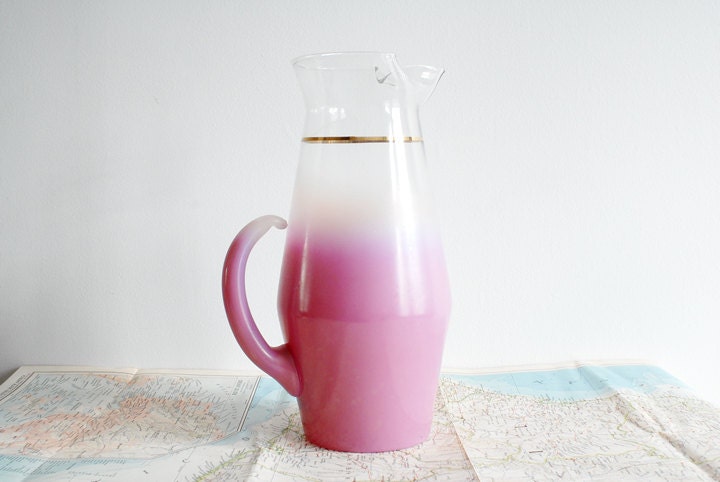 Purple Blendo Pitcher - Magenta Pink Purple Frosted Glass with a Gold Band
