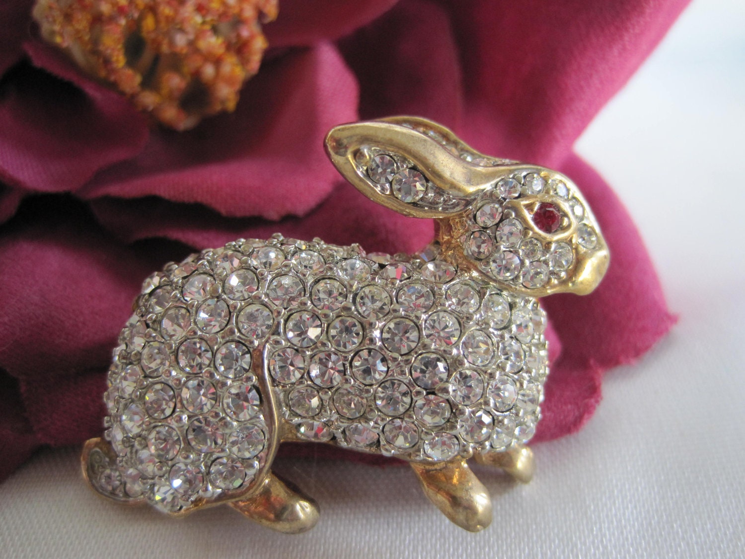 Reserved for Susan. Vintage Rhinestone Bunny Rabbit Brooch