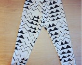 Hand Printed Mountain Leggings in Black on Creme