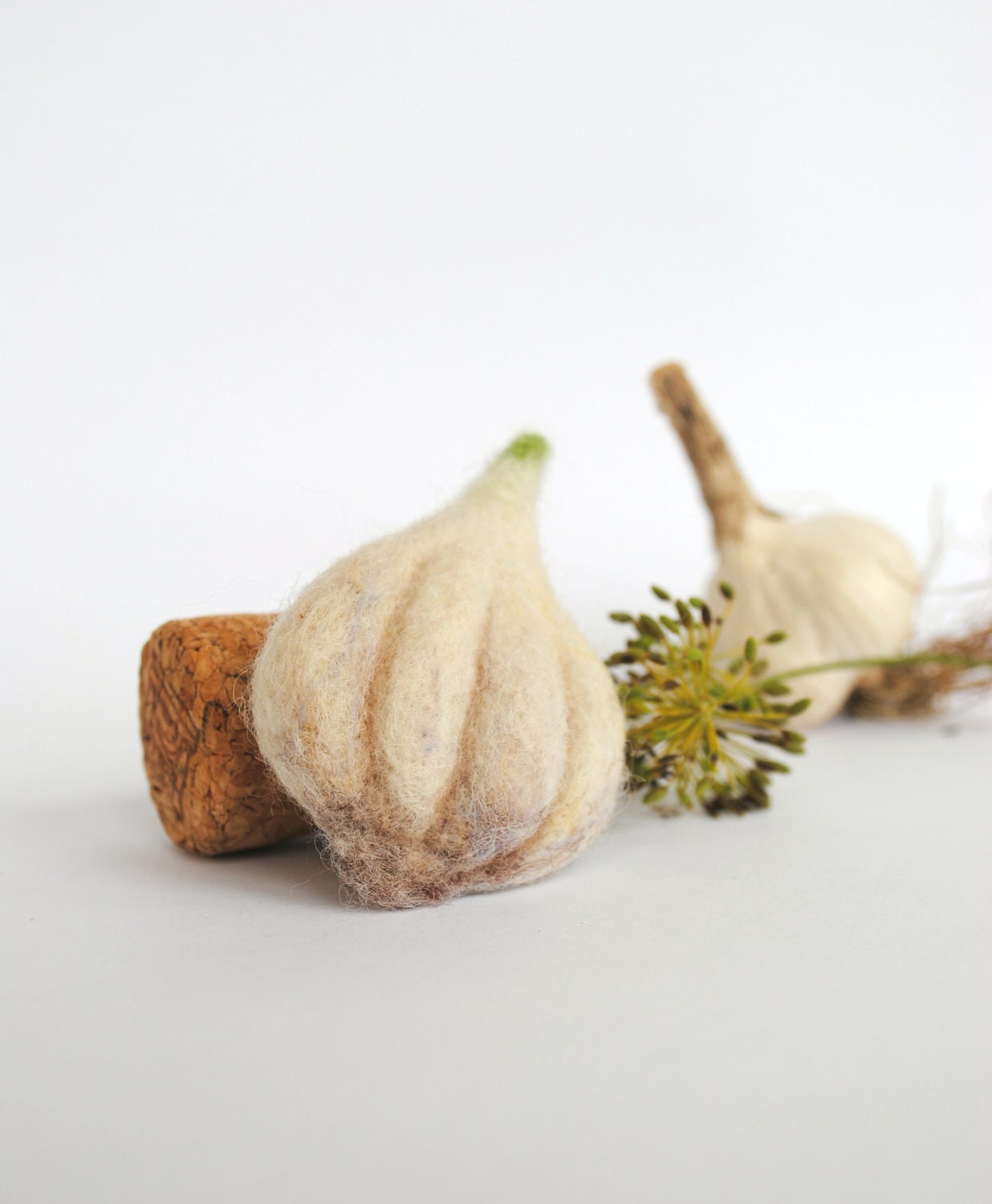 Needle felt brooch garlic pin, felted accessories, protection from the vampires in Halloween