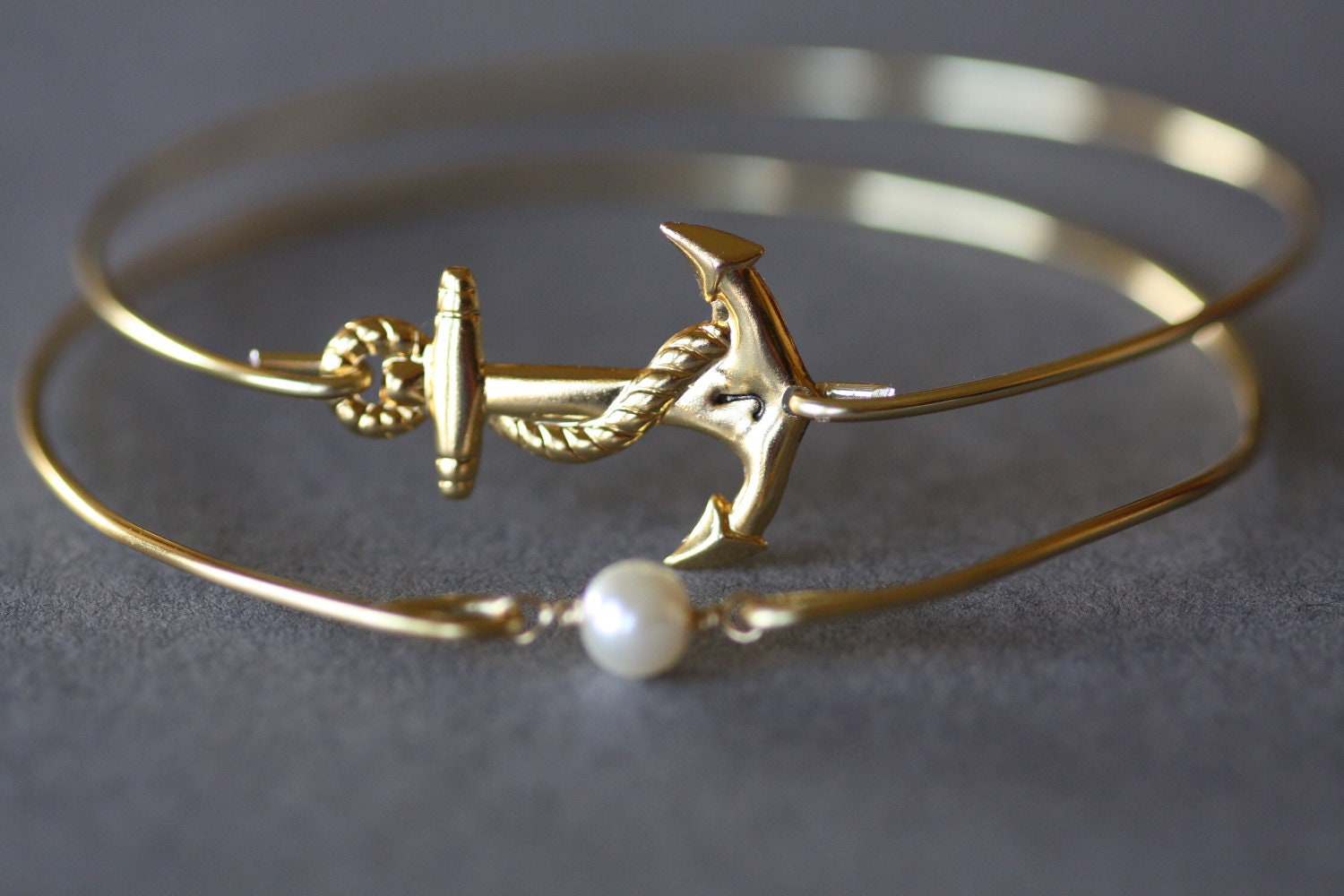 Custom Initial anchor and single pearl bracelet, Perosnilized Bracelet, Initial Bracelet, Gold Bangle Bracelet, hand stamped jewelry