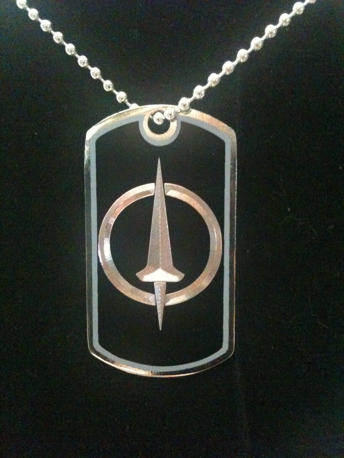 Borderlands Crimson Lance Symbol Dog Tag Necklace