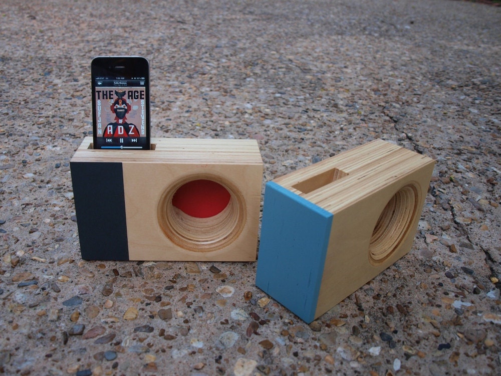 Design Your Own DOCK Box - Acoustic iPhone Amplifier