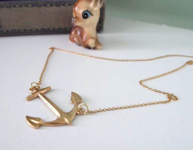 anchors aweigh- golden anchor necklace