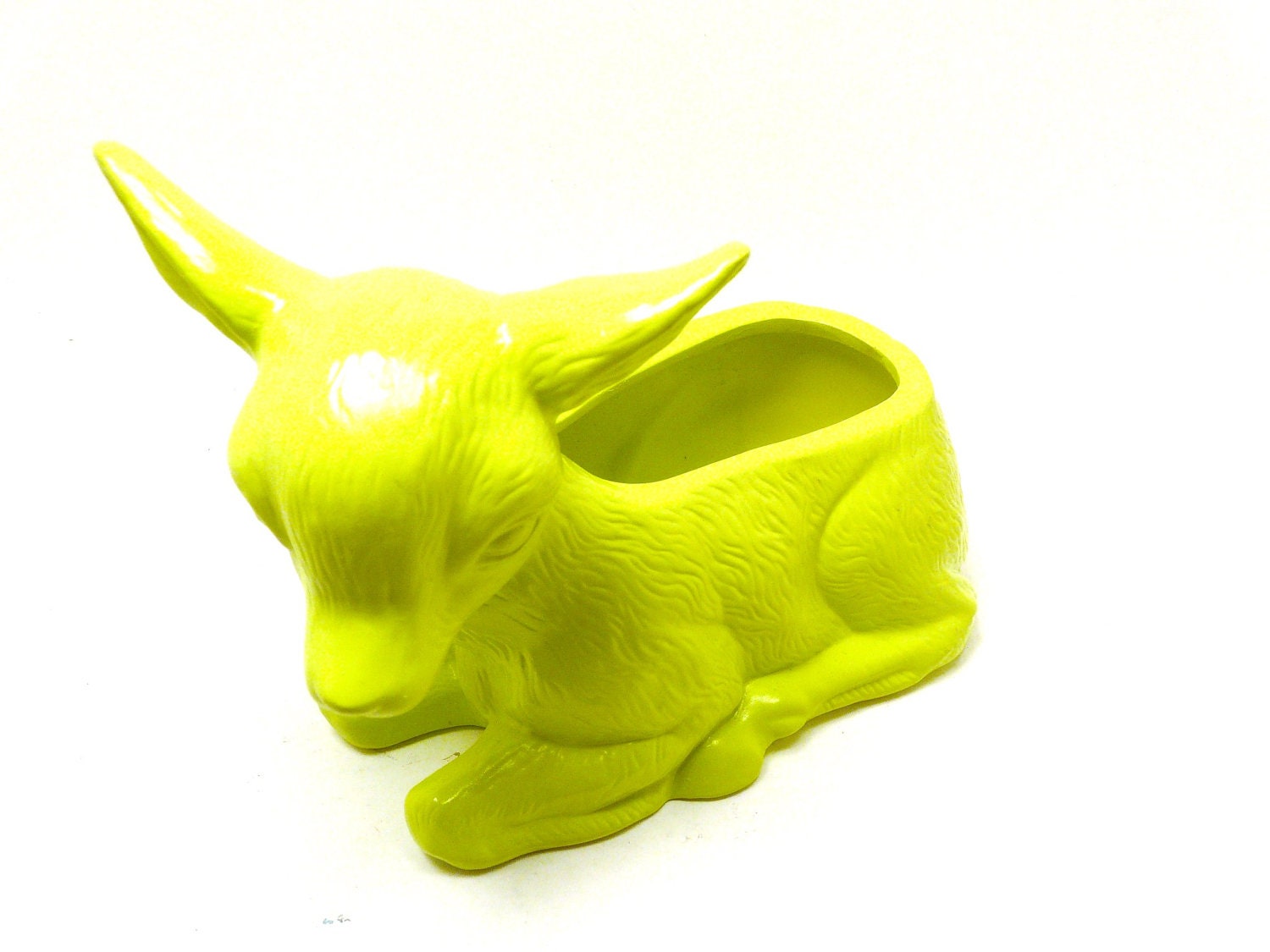 neon lime green deer ceramic planter // kitschy upcycled planters, garden, woodland home accents, patio, nursery, summer, mod, gardening