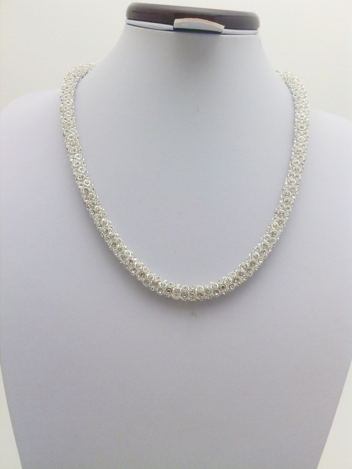 Free shipping,Beautiful wedding necklace. Bridal OOAK..