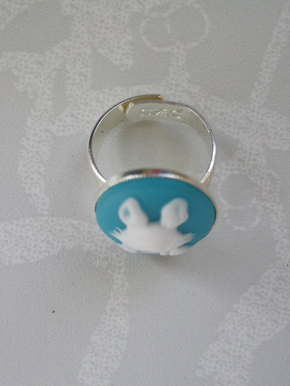 Dapper Rabbit Blue Cameo Adjustable Ring