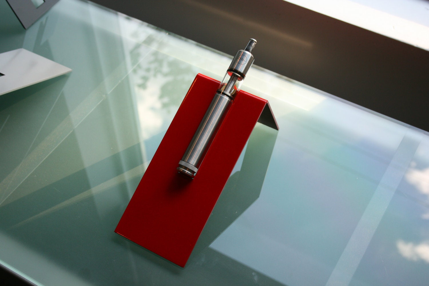 Items similar to Electronic Cigarette Holder 'Wild Red' PV Stand eCig Vaporizer Accessories
