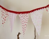 Miss Candy red garland