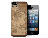 iPhone 5 hard case Game of Thrones South map. includes screen protector and cleaning cloth. Available in black or white