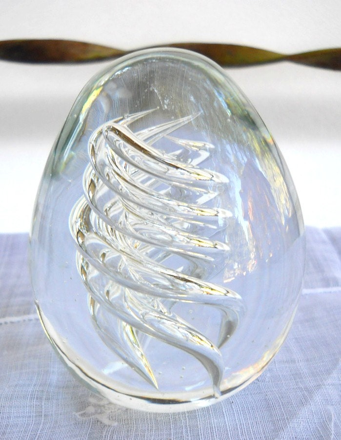 Beautiful Unusual Vintage 1970s Crystal Clear Hand Blown Glass Icicle Double Helix Four Strand Swirls Desk Paperweight