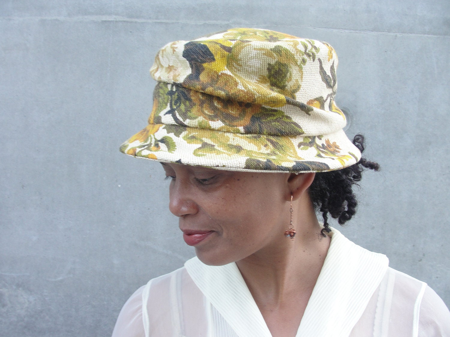 Autumn Women's Cloth Hat -Vintage Print Cloth- Period Hat with Brim-1920's Vintage Inspired Cloche- Turn of the Century
