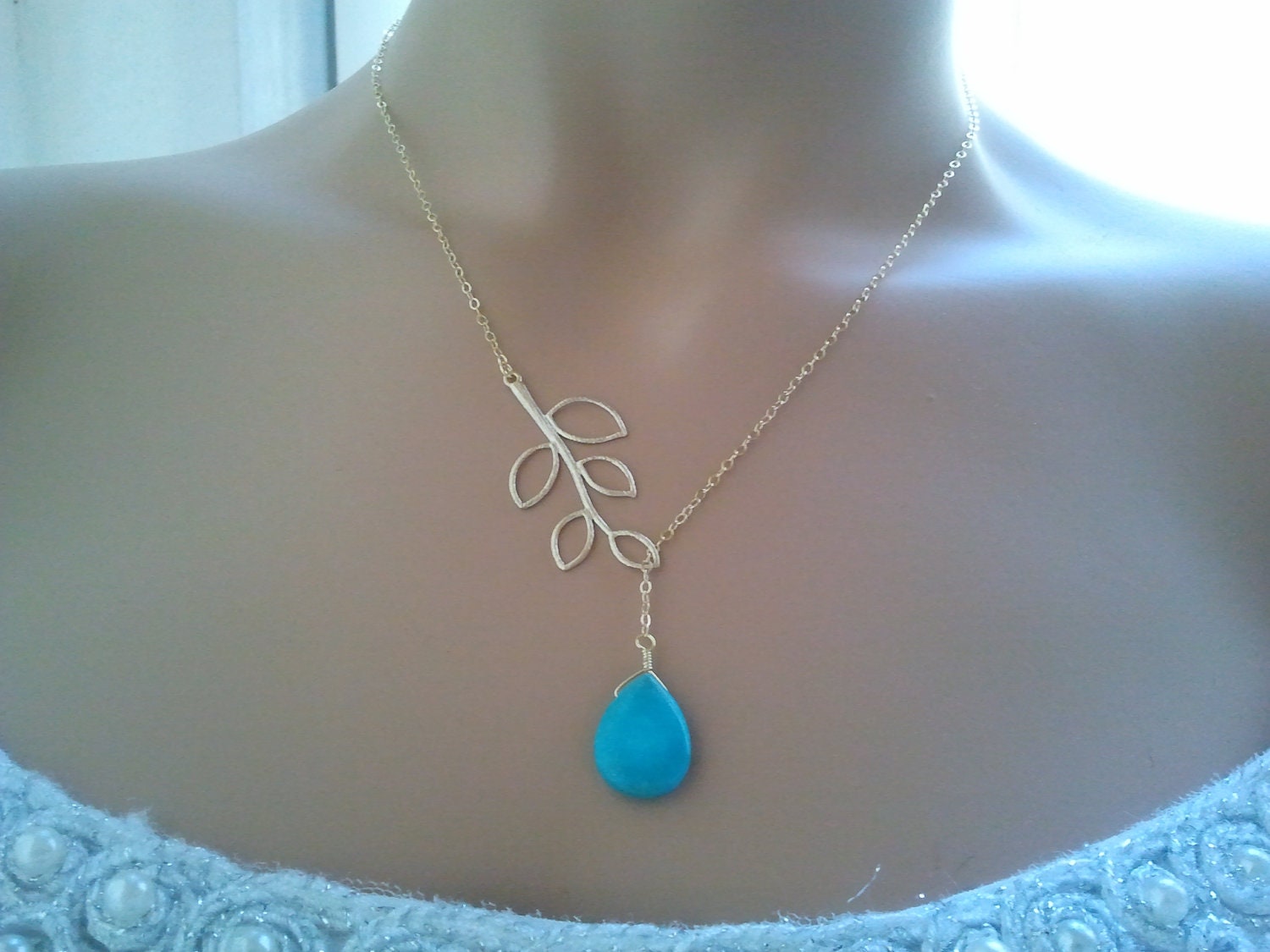 Leaves with turquoise Lariat Necklace -14k gold filed chain -  bridesmaid gifts,mother's day gift, turquoise pendant