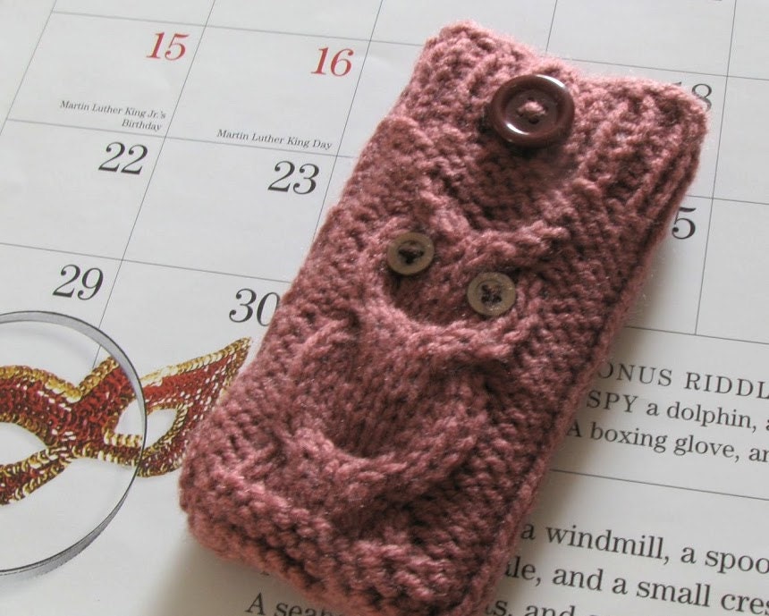 iPhone 5/ 4 case iPod Touch cover Android mobile phone bag Blackberry holder Smartphone HTC Droid Incredible sleeve, Owl knit in dried rose