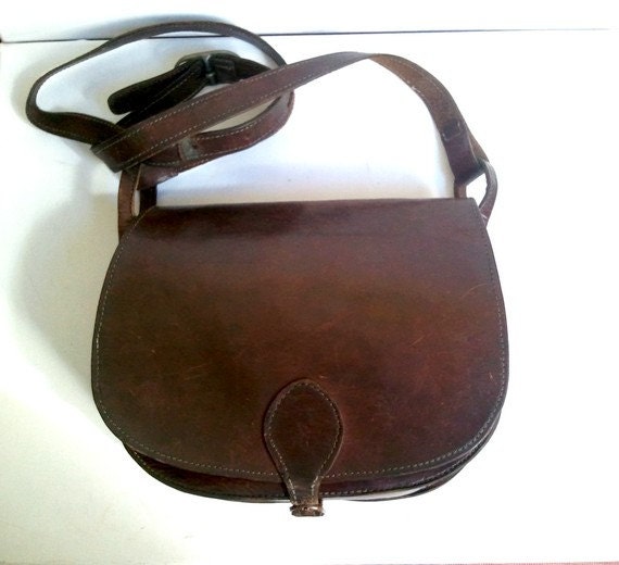 french vintage leather besace MESSENGER SATCHEL