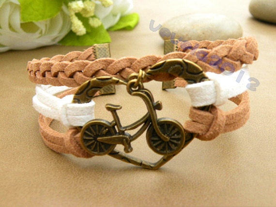 Bracelet---Pretty retro bronze  LOVE heart Bracelet,retro bicycle   bracelet,bike bracelet,gift for friends,A--122