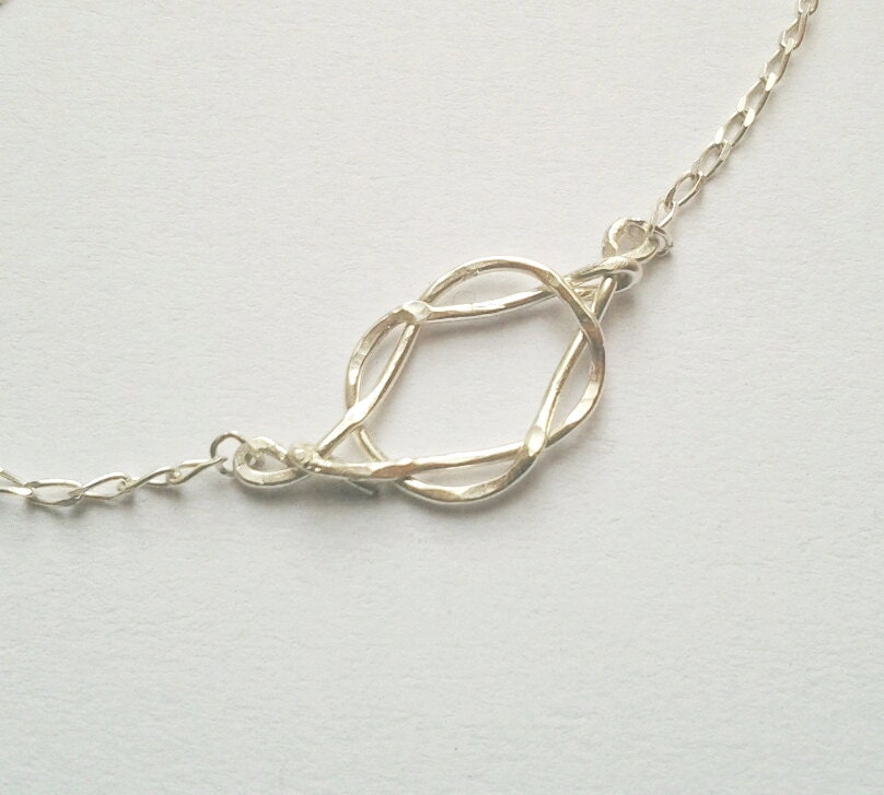 Love knot - Friendship Bracelet - Mother's Day gift-  Best friend gift, Bangle, Bridesmaid Gifts, charm bracelets