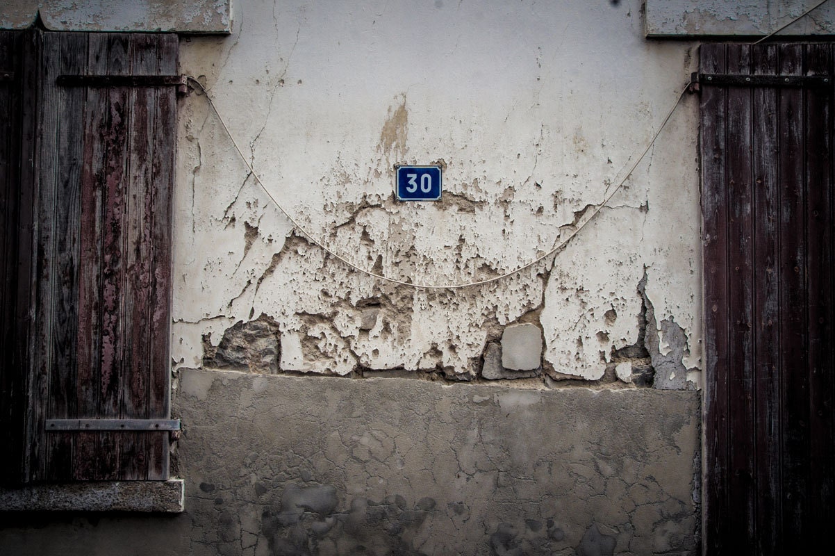 Old wall - 12x8 Photography - SamBoiv1