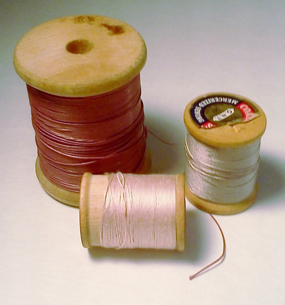 Vintage Wooden Spools of Thread Supplies/Sewing Thread