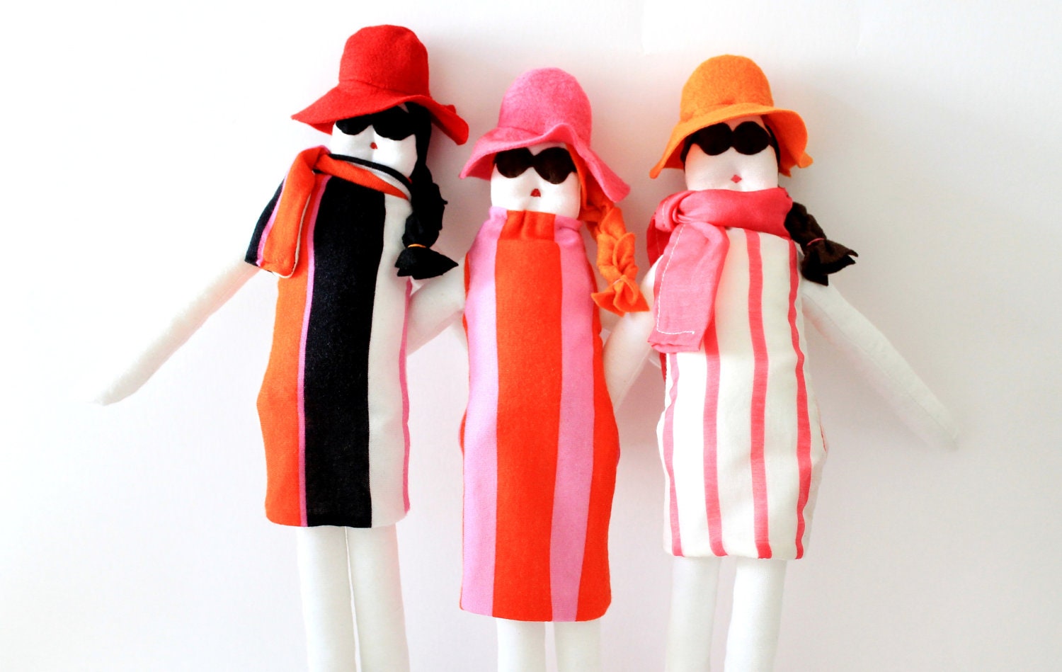 la dolce vita - Custom handmade fabric doll by Fulana Beltrana Sicrana