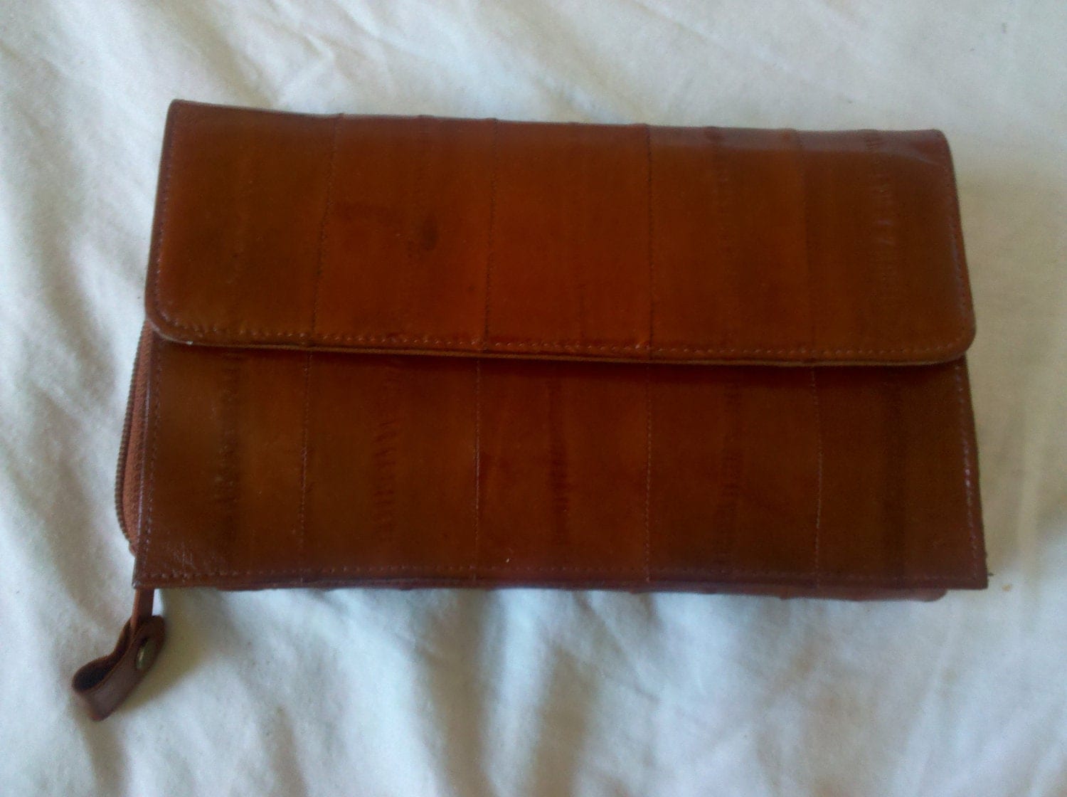 Lee Sands Wallet