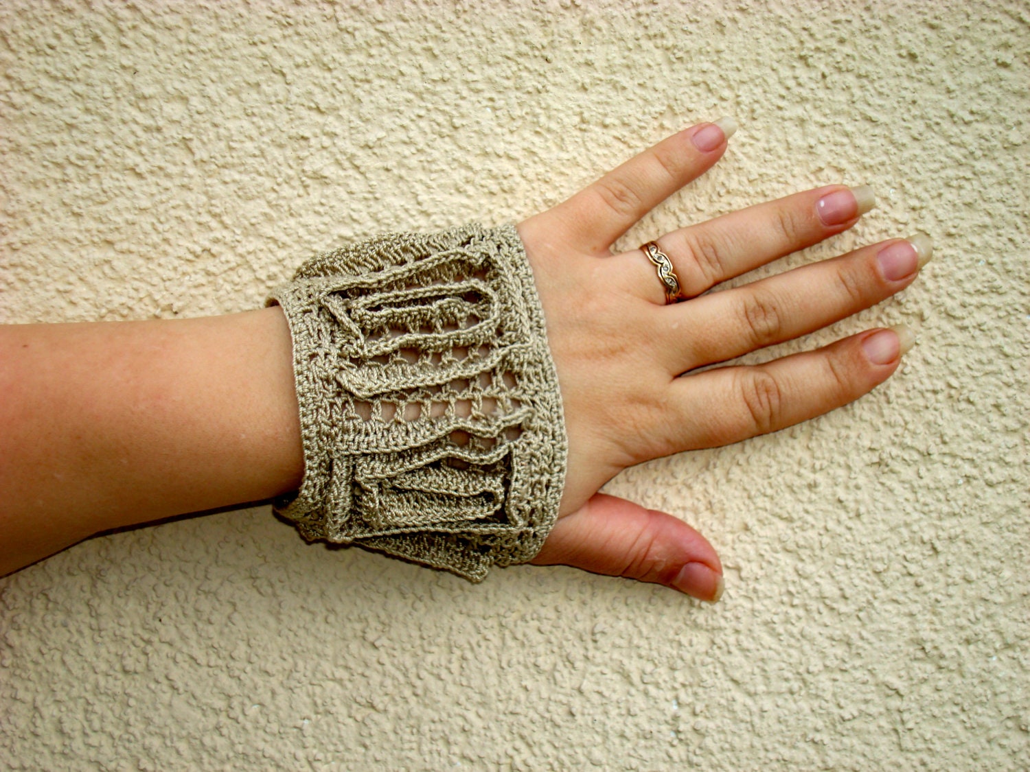 Crochet Cuff bracelet FREEFORM // OOAK Lace Wrist Cuff