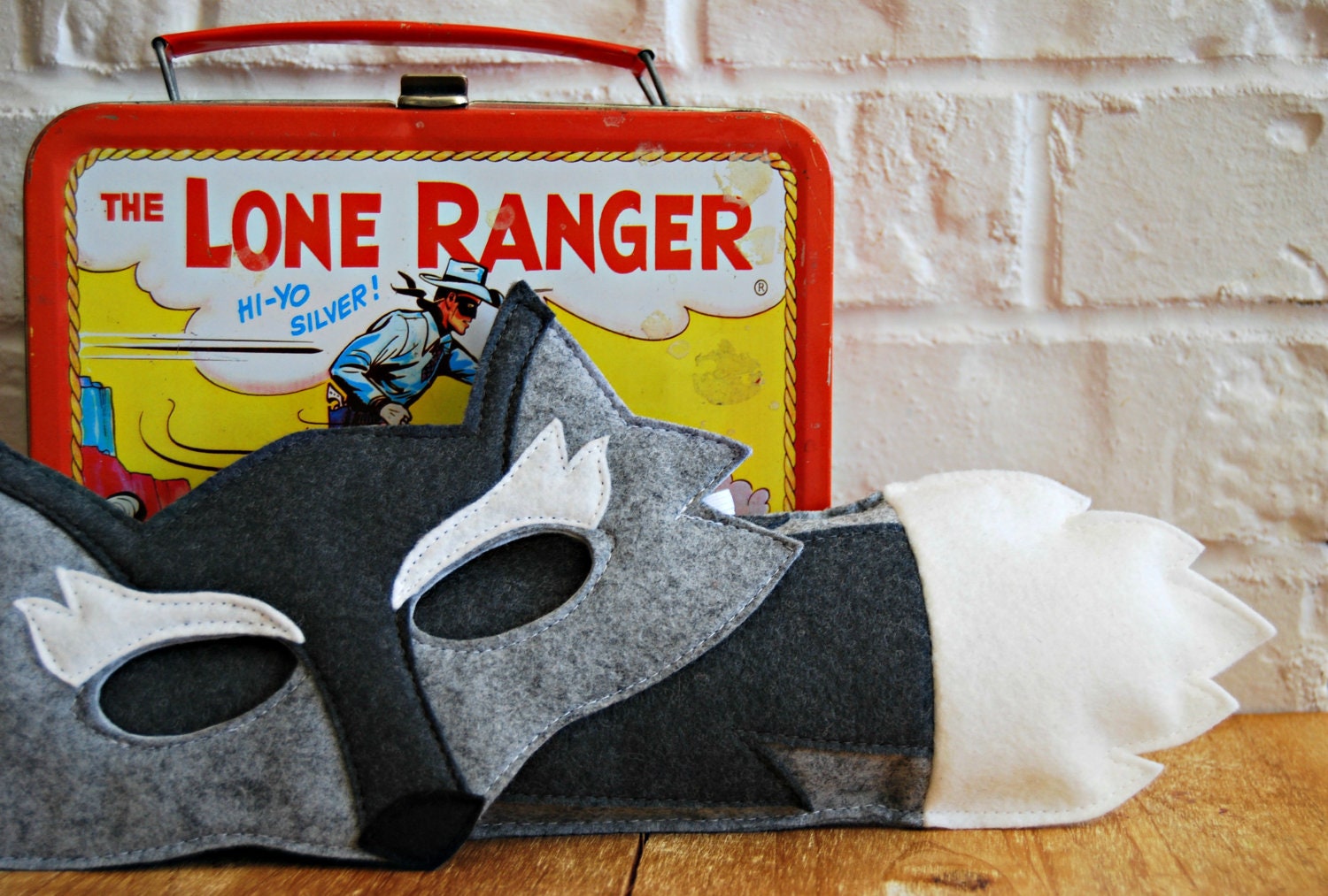 CHILD Felt Wolf mask and tail set Halloween costume Photography prop